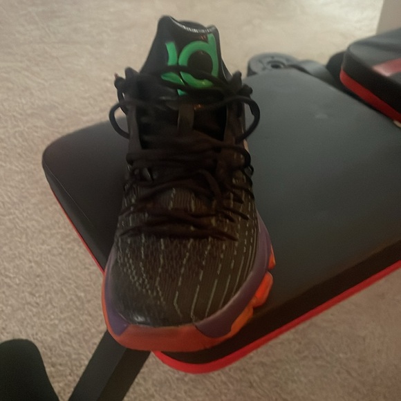 Nike KD’s. Used. Good condition. - Picture 2 of 6